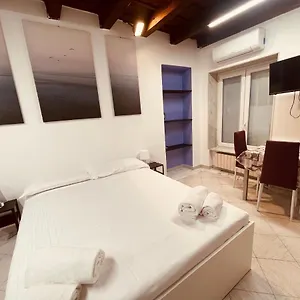 https://appartamento-lungadige.hotelinveneto.com